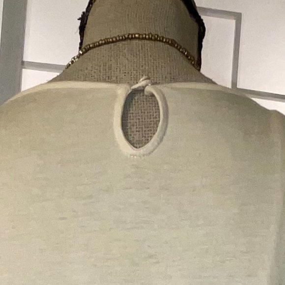 Ann Taylor Loft Zebra Print Sleeveless blouse - Picture 9 of 11